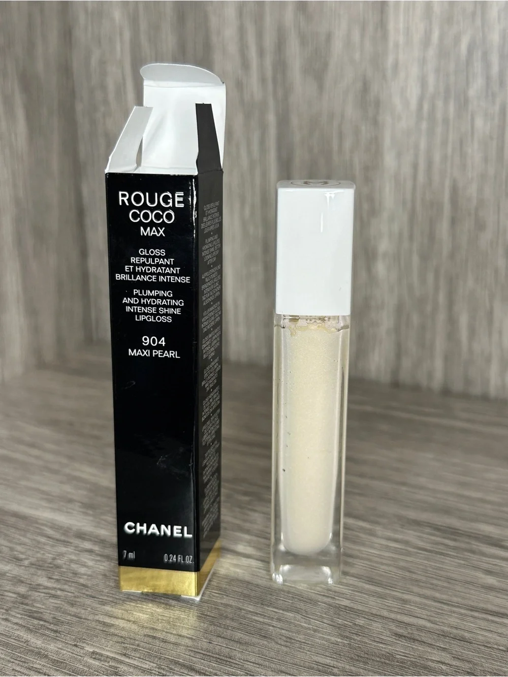 CHANEL Rouge Coco Max Gloss — 904 Maxi Pearl * Discontinued- Rare